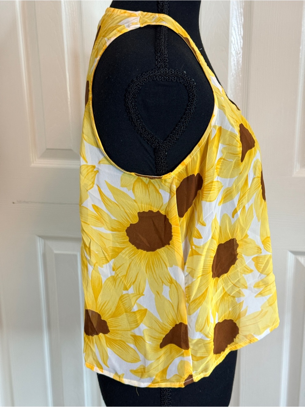 Show Me Your MuMu Sunflower Club Squirrel Tank Top Medium - Picture 4 of 9